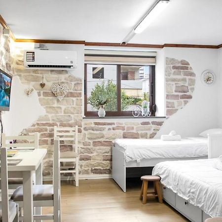 Ferienwohnung Solhouse Gjirokastër Exterior foto