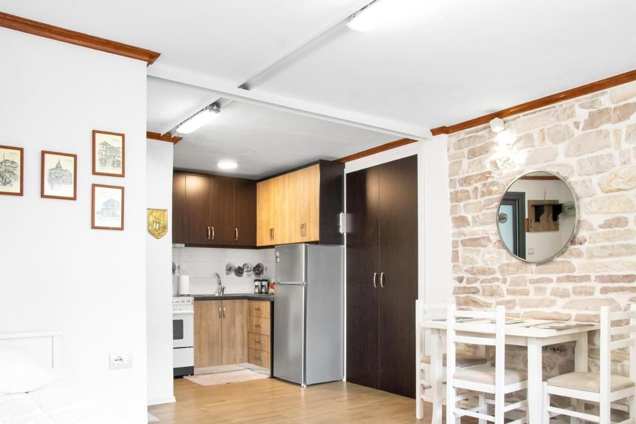 Ferienwohnung Solhouse Gjirokastër Exterior foto